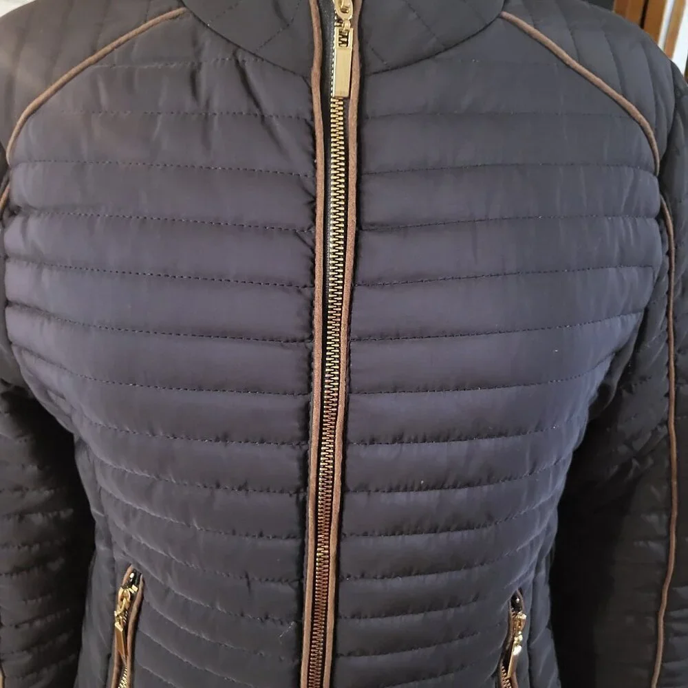 Daisy women’s quilted, lightweight warm jacket‎ in size L, Navy blue